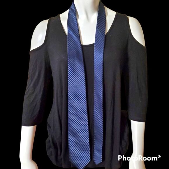 Adolfo Dark Blue Striped Silk Tie - Picture 1 of 5